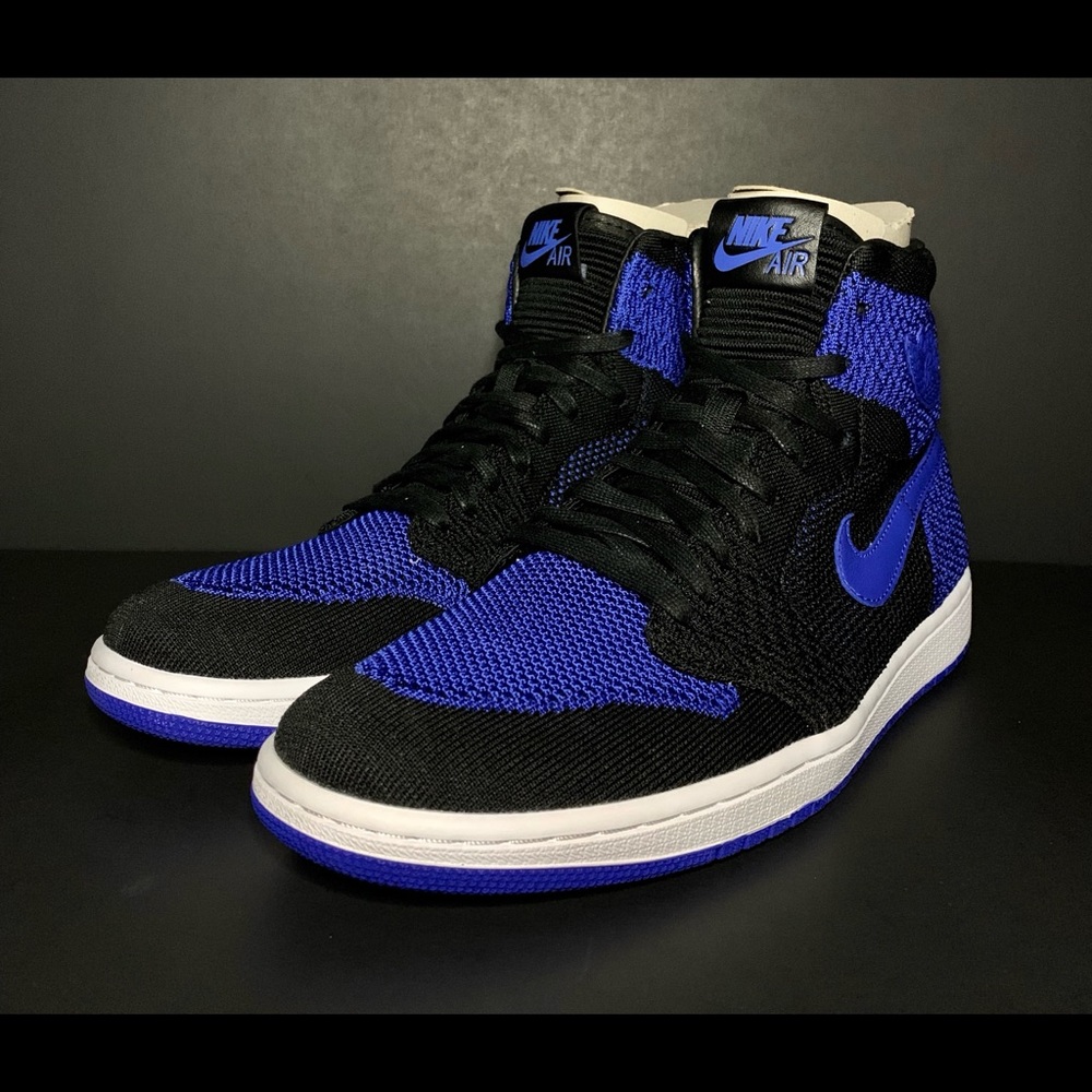 Air Jordan 1 High Flyknit Royal - Picture 2 of 3